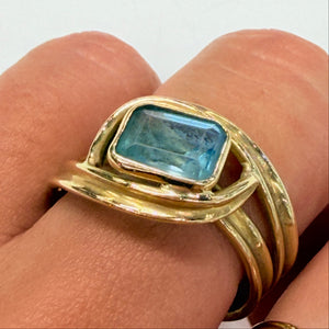 Bagues en or jaune 18 K avec topaze
