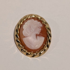 Pendentif Camée en Or Jaune 18K - 3.59g