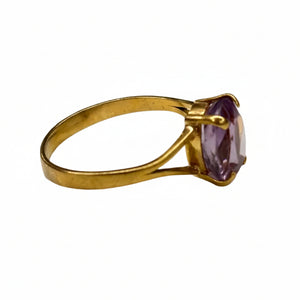 Bague en or jaune avec améthyste