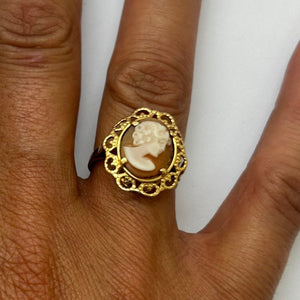 Bague Camée en Or Jaune 18 K