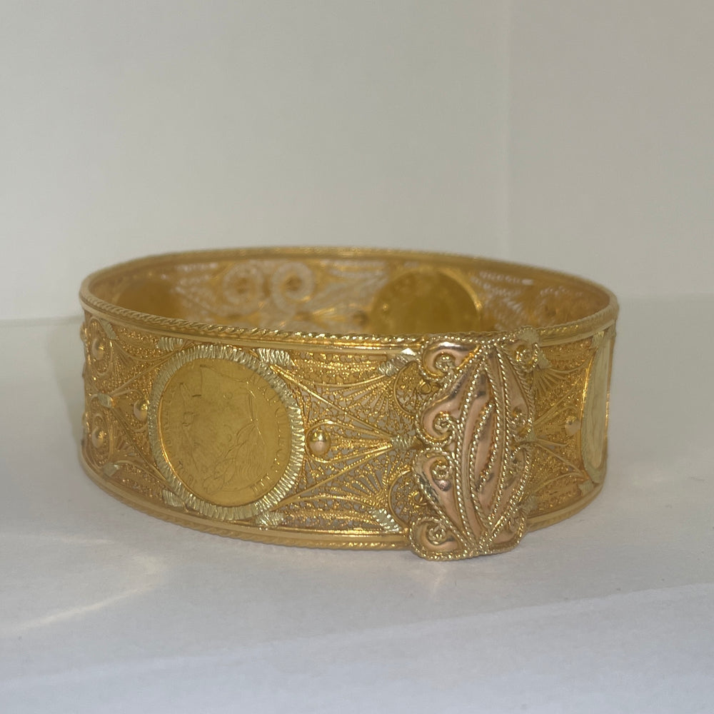 Bracelet manchette en Or jaune 18K 48.98 Grs