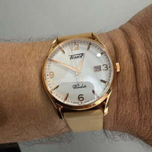 Montre Tissot Visodate en Acier et Cuir
