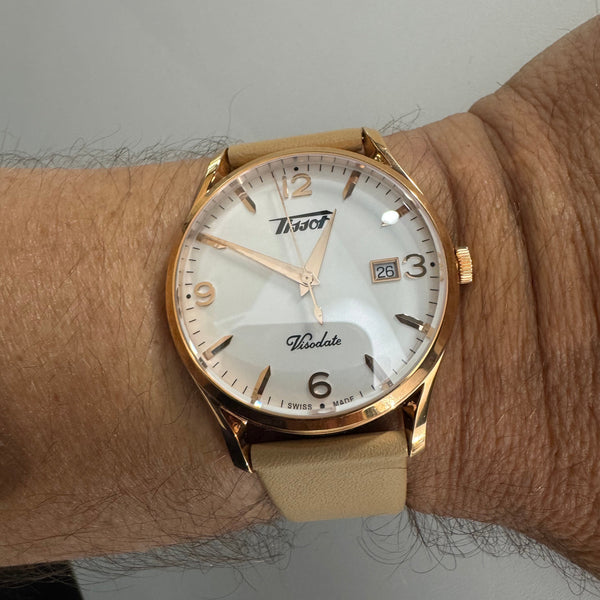 Montre Tissot Visodate en Acier et Cuir