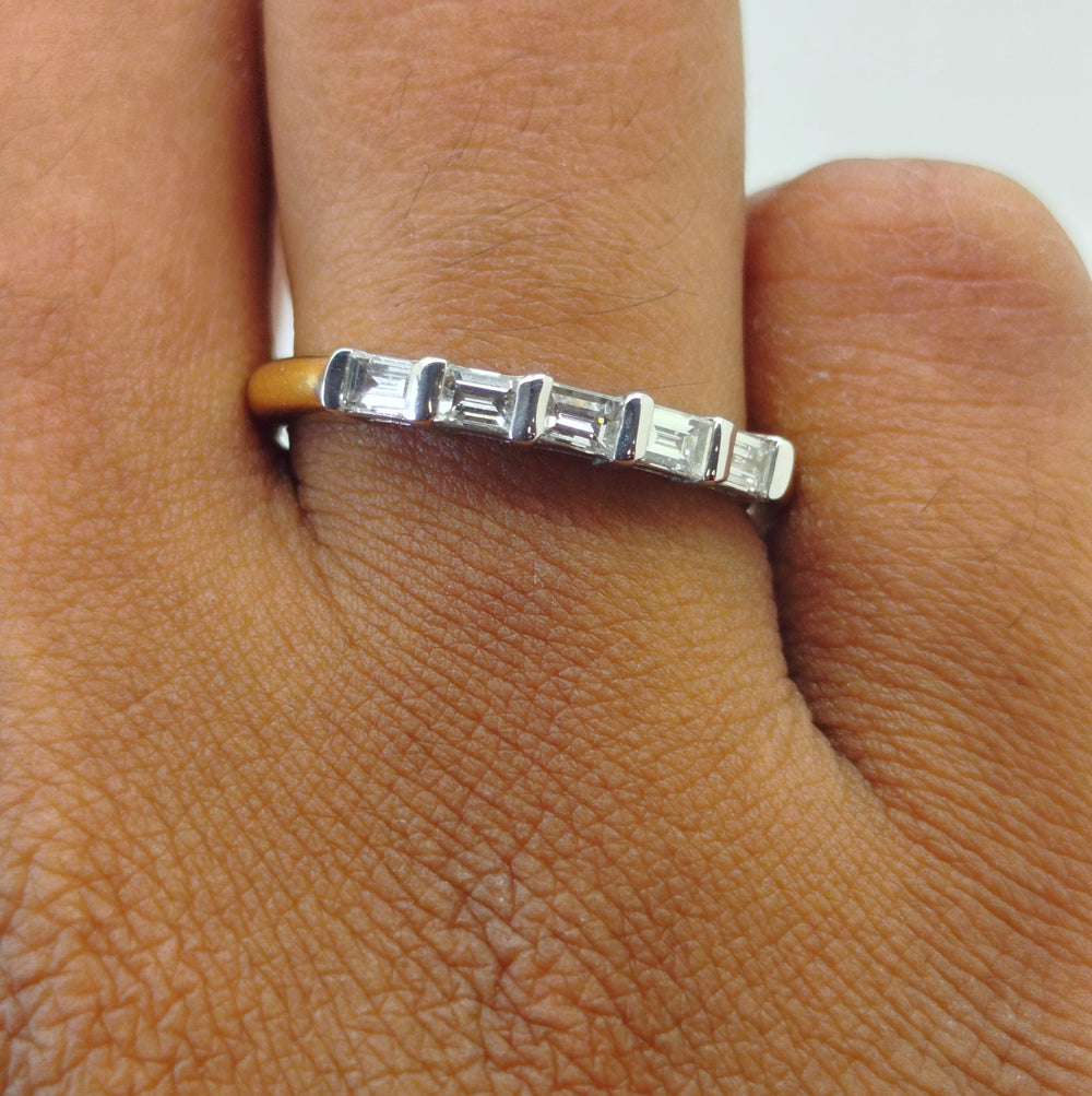 Bague en Or Jaune 18K avec Diamants - Taille 54 - 2.73g