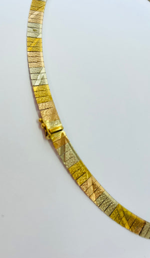 Collier Princesse en Or Jaune, Or Gris et Or Rose 18K Poids - 30.41 Grs