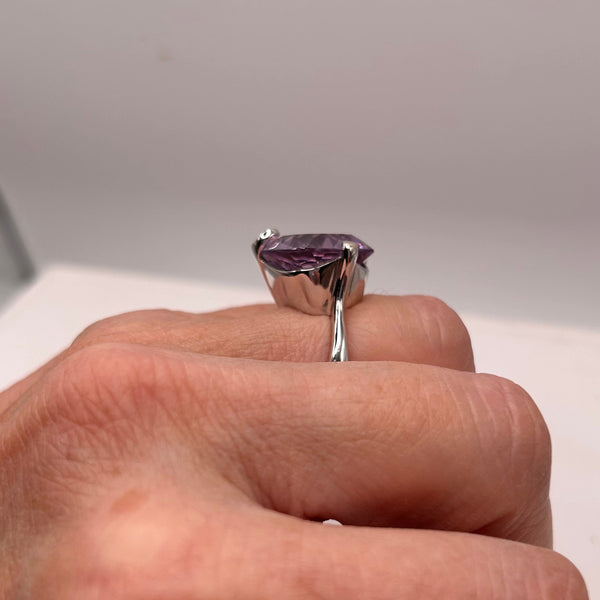 Bague en Or Blanc 18K - 8.90g