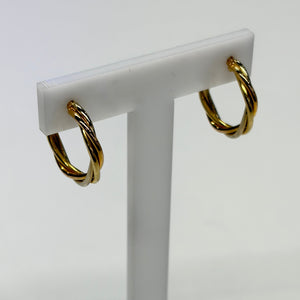 Boucles d'oreilles créoles en or jaune 18K - 1.60gr