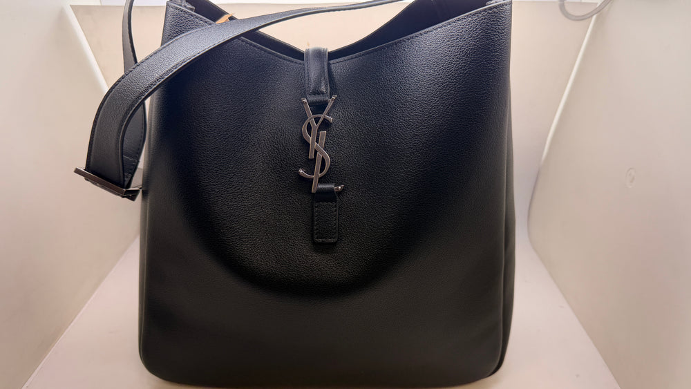 Sac à main Yves Saint Laurent 5 à 7 Noir en cuir