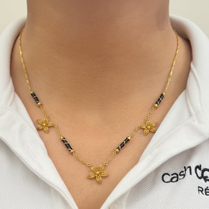 Collier Princesse Fleur en Or Jaune 18k avec Corail