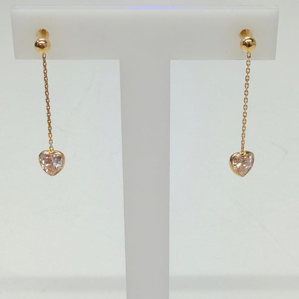 Boucle d'oreille en or jaune 18k avec zirconium
