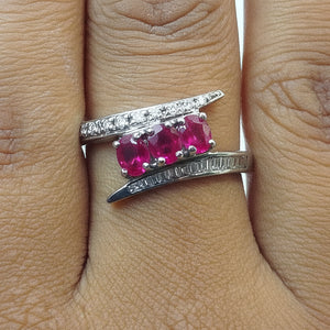 Bague en Or Blanc 18K avec Diamants et Rubis - Taille 54 - 3.5G