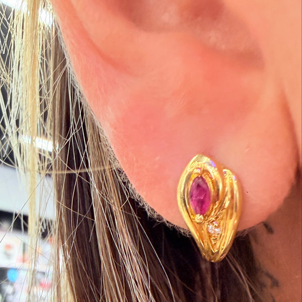 Boucles d'oreilles en or jaune 18 K