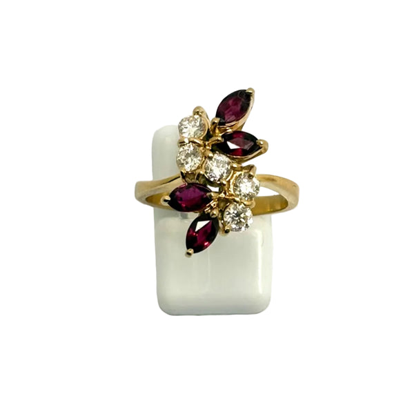 Bague Or Jaune 750 avec Rubis et Diamants