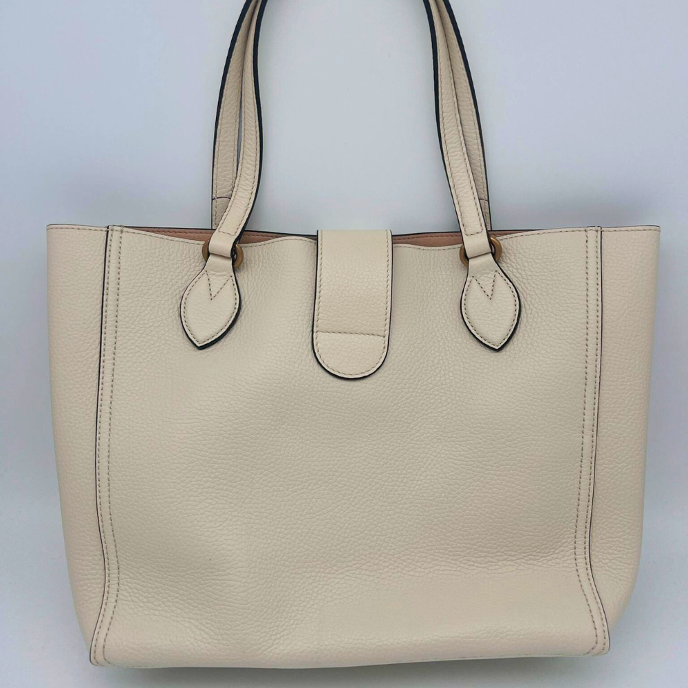 Sac à main Gucci Marmont Tote en cuir blanc