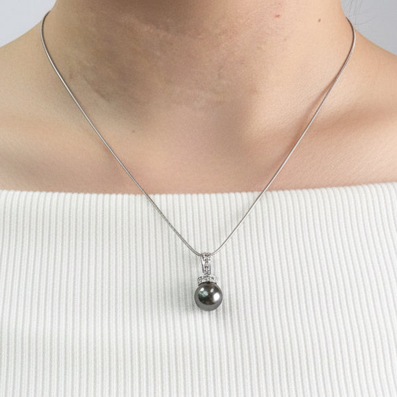 Pendentif perle de culture et diamants en or 18k - 2.75 G