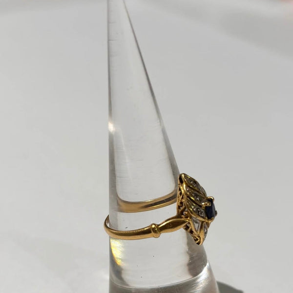 Bague en Or Jaune avec Diamants et Saphir - T 55