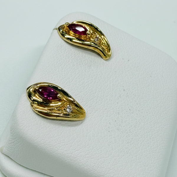 Boucles d'oreilles en or jaune 18 K