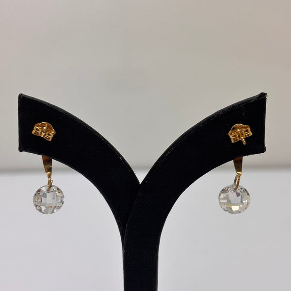 Boucles d'oreilles  en or jaune 18 carats Poids -1.88 Grs