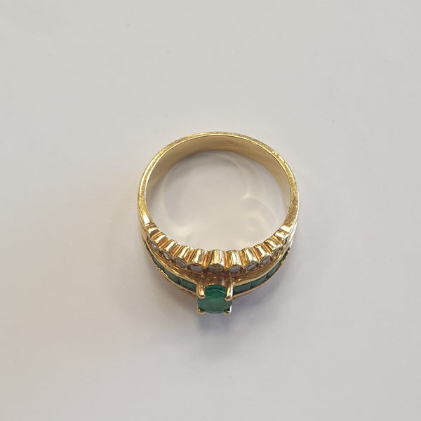 Bagues Empierrée en Or Jaune 18K - T 53