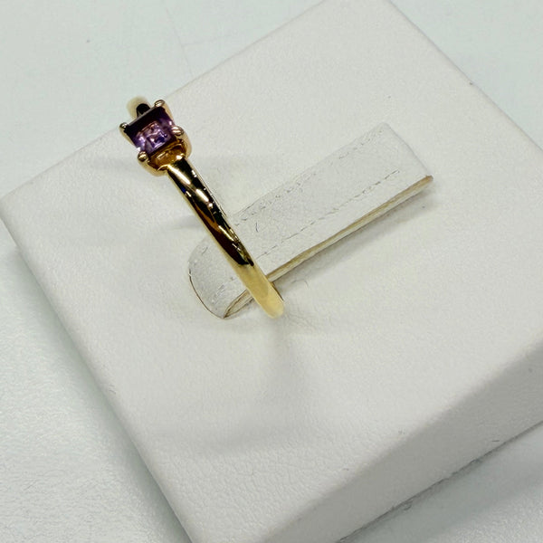 Superbe bague en or jaune 18k avec Améthyste