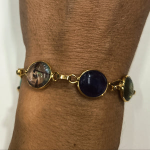 Bracelet en or avec 7 pierres naturelles