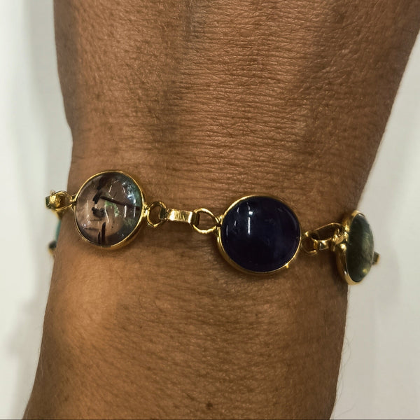Bracelet en or avec 7 pierres naturelles