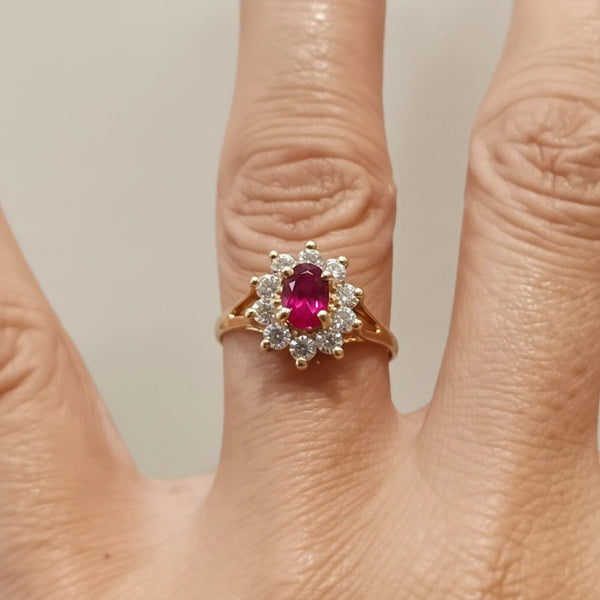 Bagues marguerite en or jaune avec Rubis et Zirconium