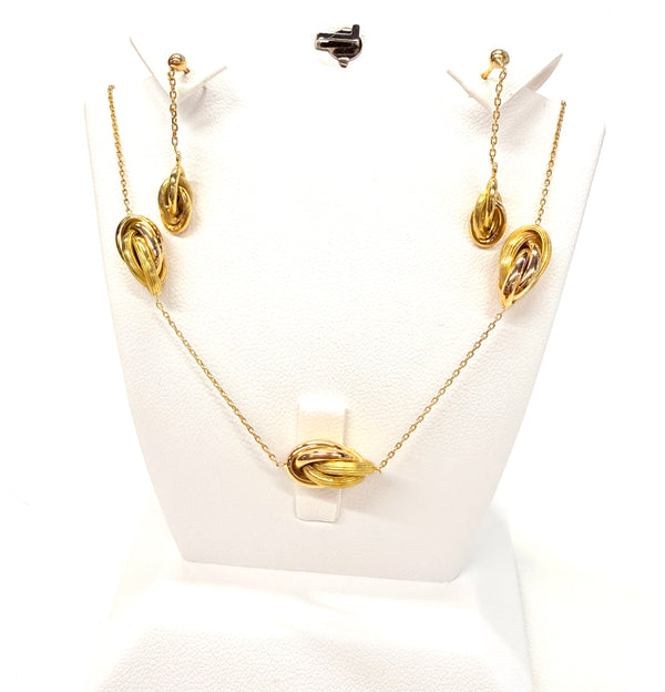 Parure collier et boucles oreilles en or jaune 18k 3.96 Grs
