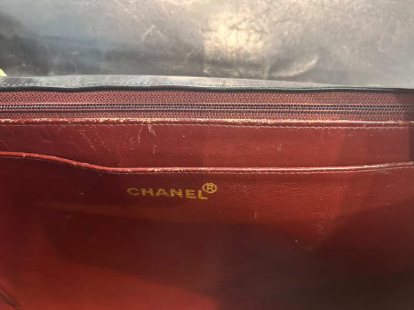 Sac porté épaule Chanel Cuir Noir Maxi Classic Flap Jumbo