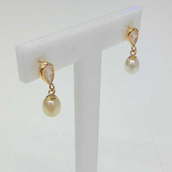 Boucles d'oreilles pendantes en or jaune 18k