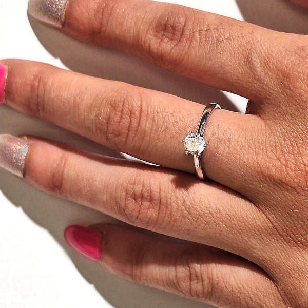 Solitaire en or blanc 18K Taille-54