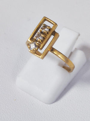 Bague géométrique en or jaune 18K Oxydes de zirconium