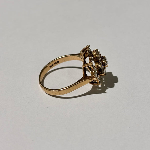 Bague Chou en Or Jaune avec 9 Oxyde de Zirconium