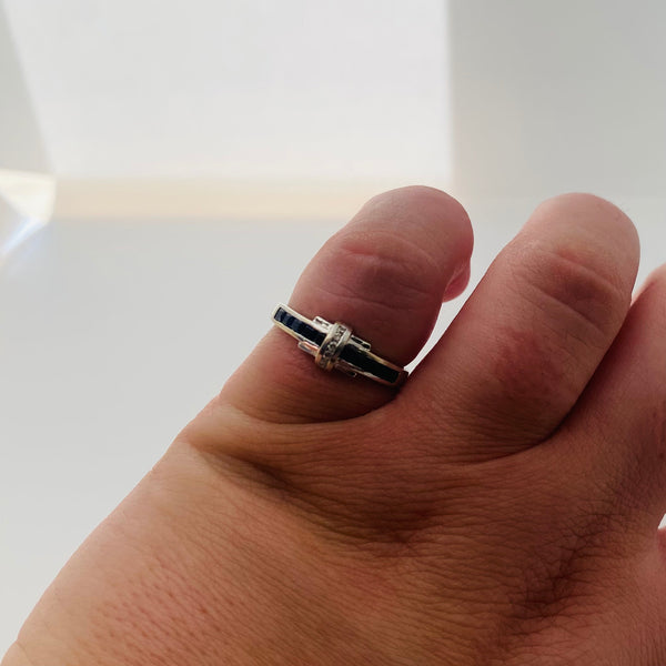 Bagues en Or Blanc avec Saphirs et Diamants 18K - T 53