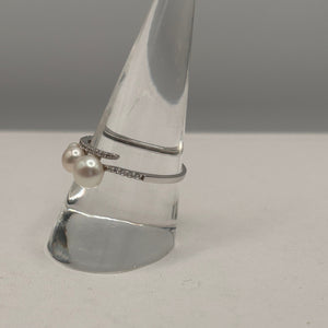 Bague en Or Blanc 18K avec Perles et Zirconiums