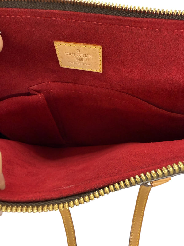 Sac à main Louis Vuitton Coussin marron