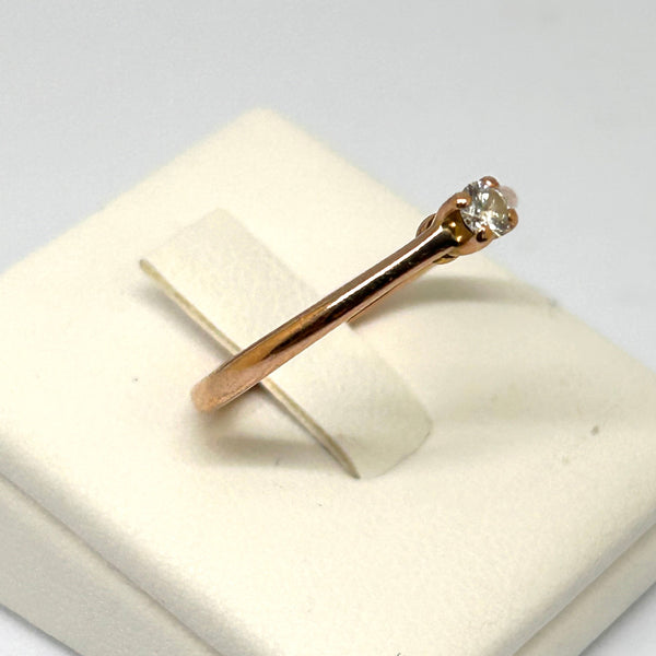 Solitaire diamant en or rose 18 carats