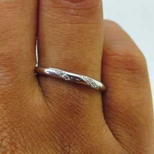 Bagues Alliance en Or Blanc 18K Diamants - Taille 53 -  1.99g