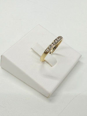 Bague demi tour en or jaune 18k et diamants