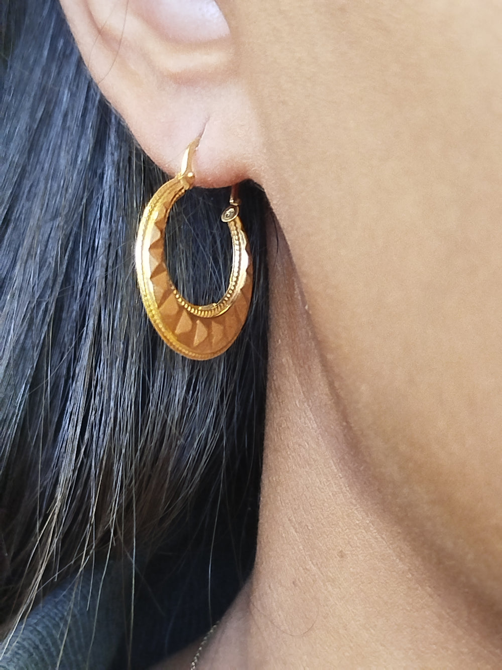 Boucles d'oreilles créoles en Or Jaune 18K