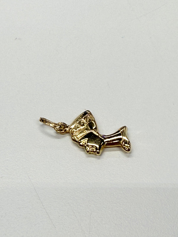 Pendentif Nefertiti Or Jaune 18k en Bon Etat