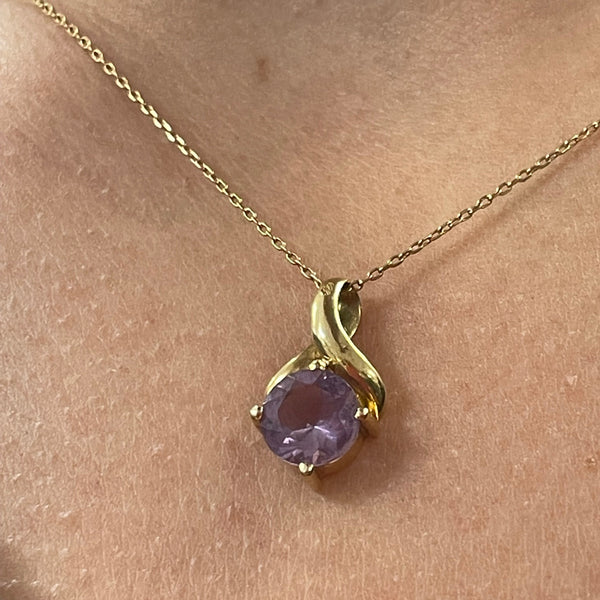 Pendentif Améthyste en Or Jaune 18K - 1.15g
