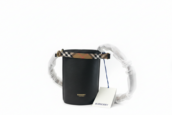 Sac Burberry SM Bucket Noir - Comme Neuf