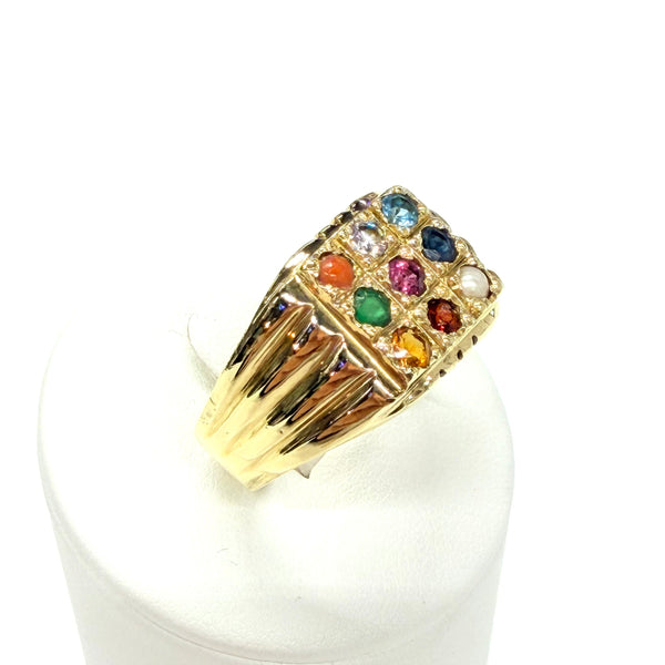 Chevalière en or jaune 18k avec oxydes de Zirconium