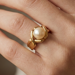 Bague solitaire perle en or jaune 18K - 9.68 G