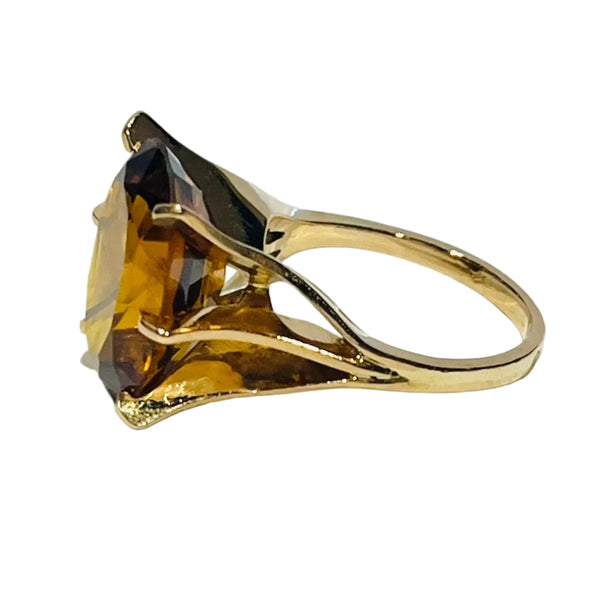 Bague avec citrine en Or Jaune 18k