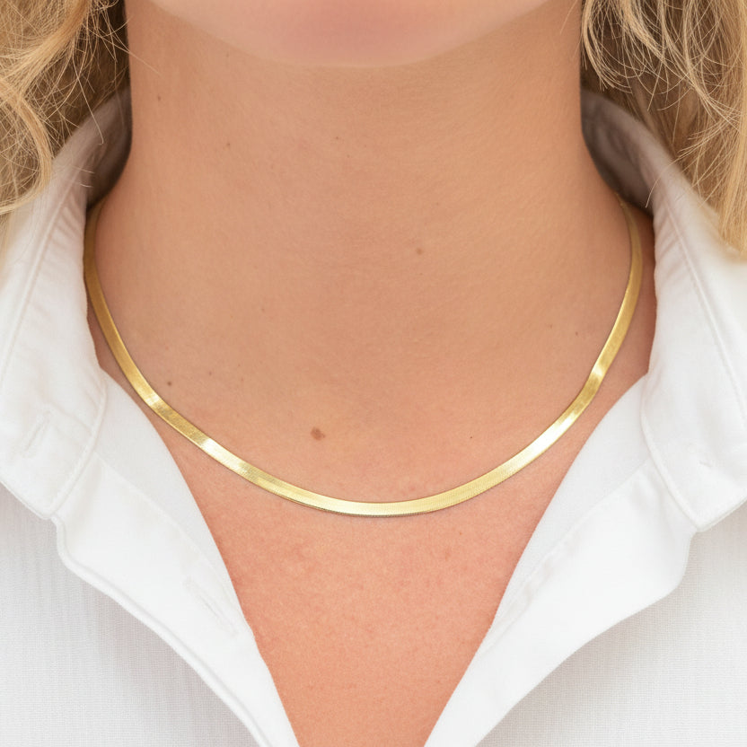 Collier Ras du Cou en Or Jaune 18k - 7.22 G