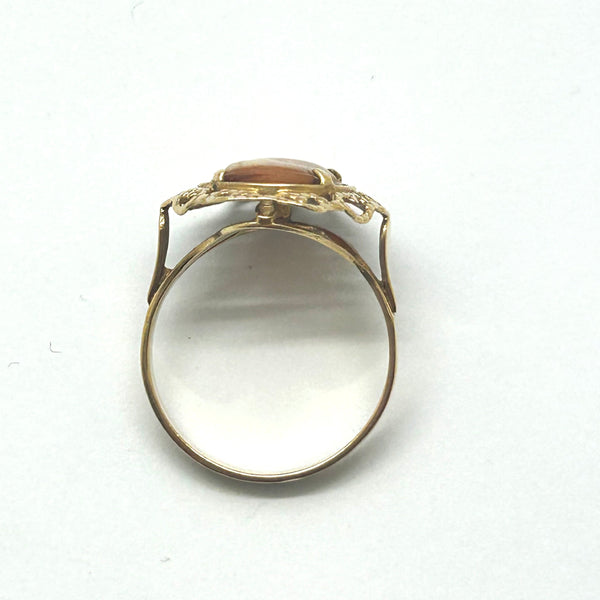 Bague Camée en Or Jaune 18 K