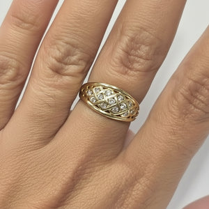 Bague en or 18 carats sertie de diamants