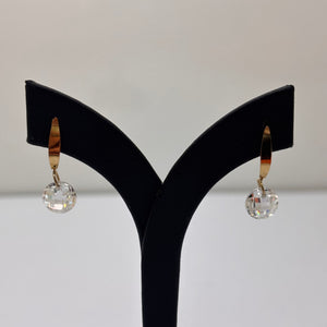 Boucles d'oreilles  en or jaune 18 carats Poids -1.88 Grs